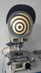 Nikon V-12B profile projector